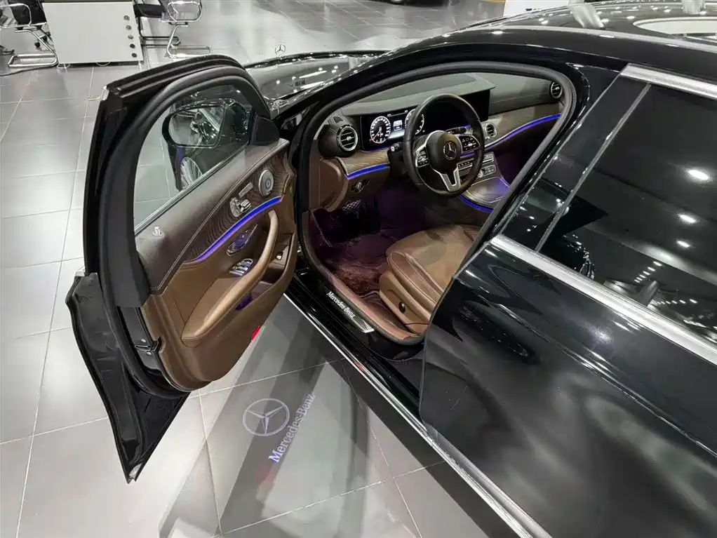 Mercedes-Benz E-Class 2020 E 300 L Fashion Edition