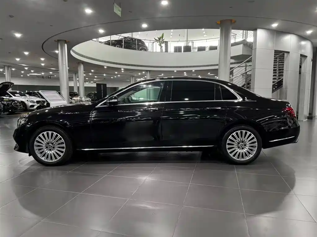 Mercedes-Benz E-Class 2020 E 300 L Fashion Edition