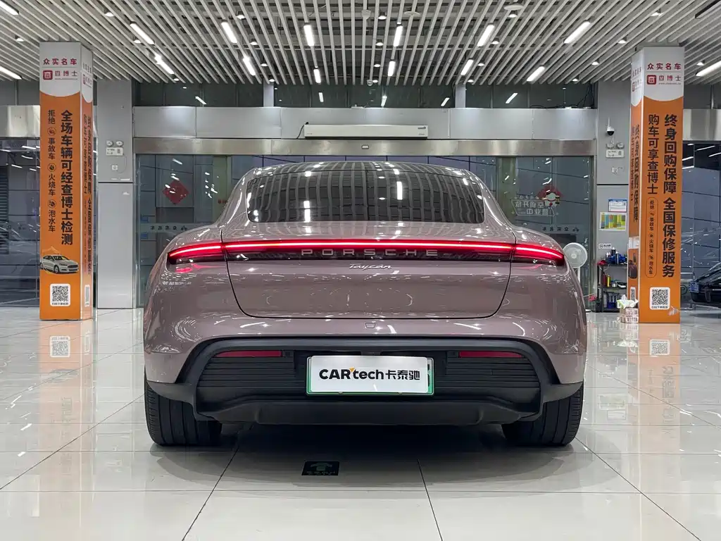 Taycan 2022 Facelift