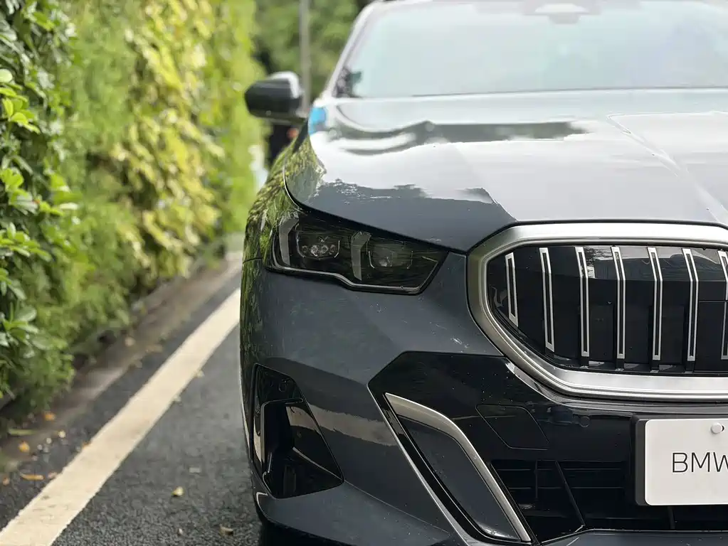 BMW i5 2024 Model eDrive 35L M Sport Package