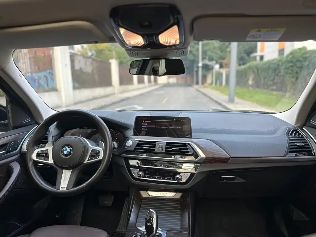 BMW X3 2021 xDrive28i M Sport Package