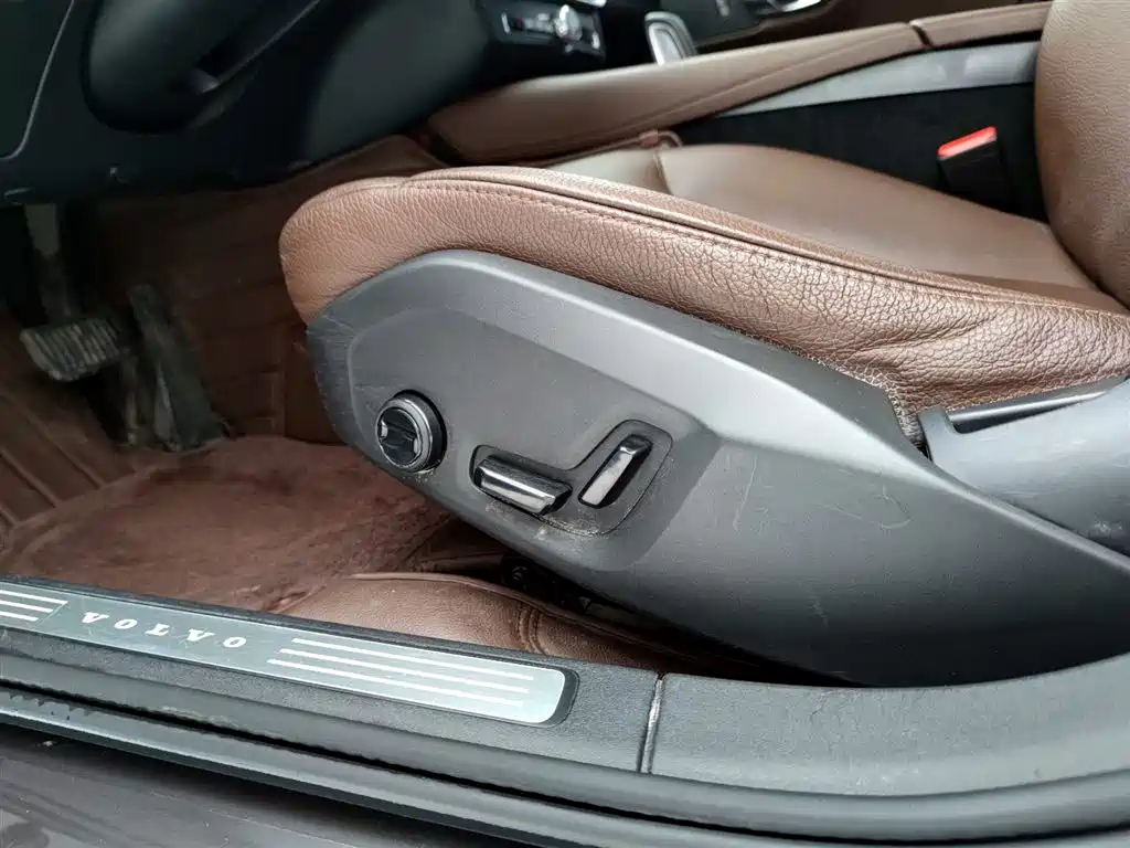 Volvo S90 2021 B5 Intelligent Comfort Luxury Edition