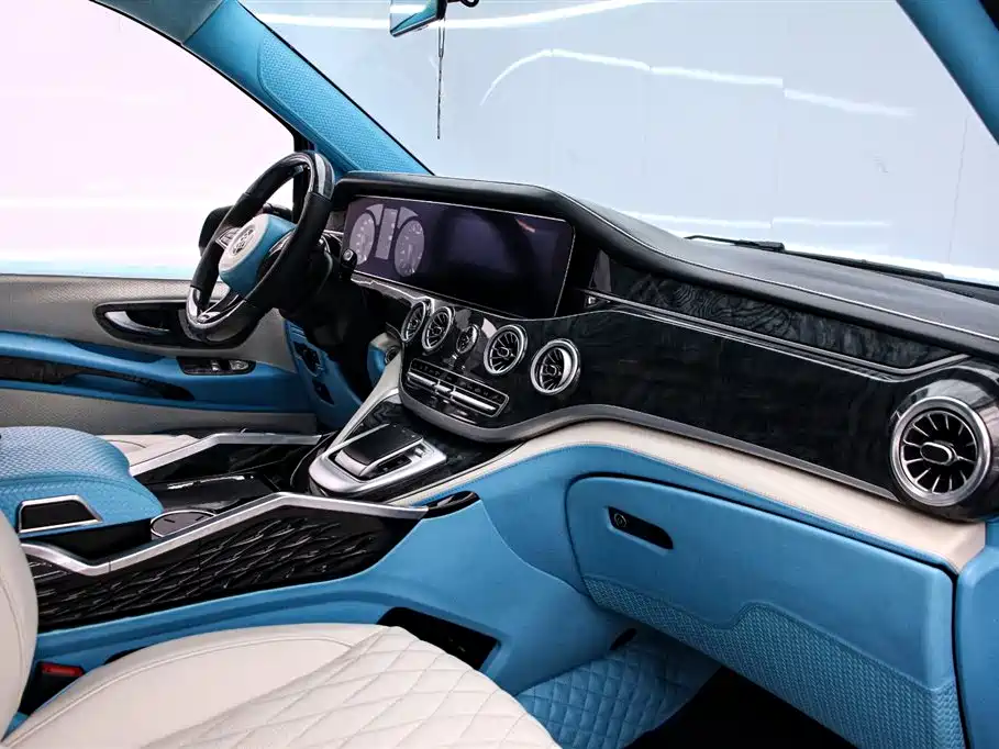 Volkswagen Viloran 2023 2.0T Business Edition 7-seater