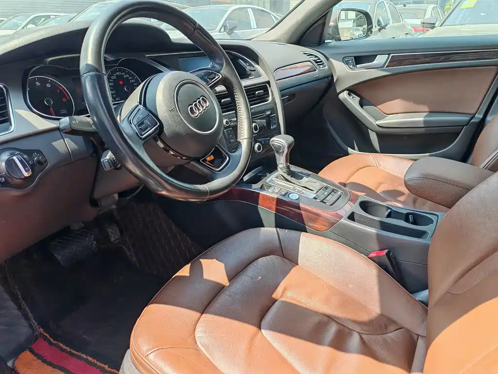 Audi A4L 2016 35 TFSI Prestige Edition S Line Comfort Version