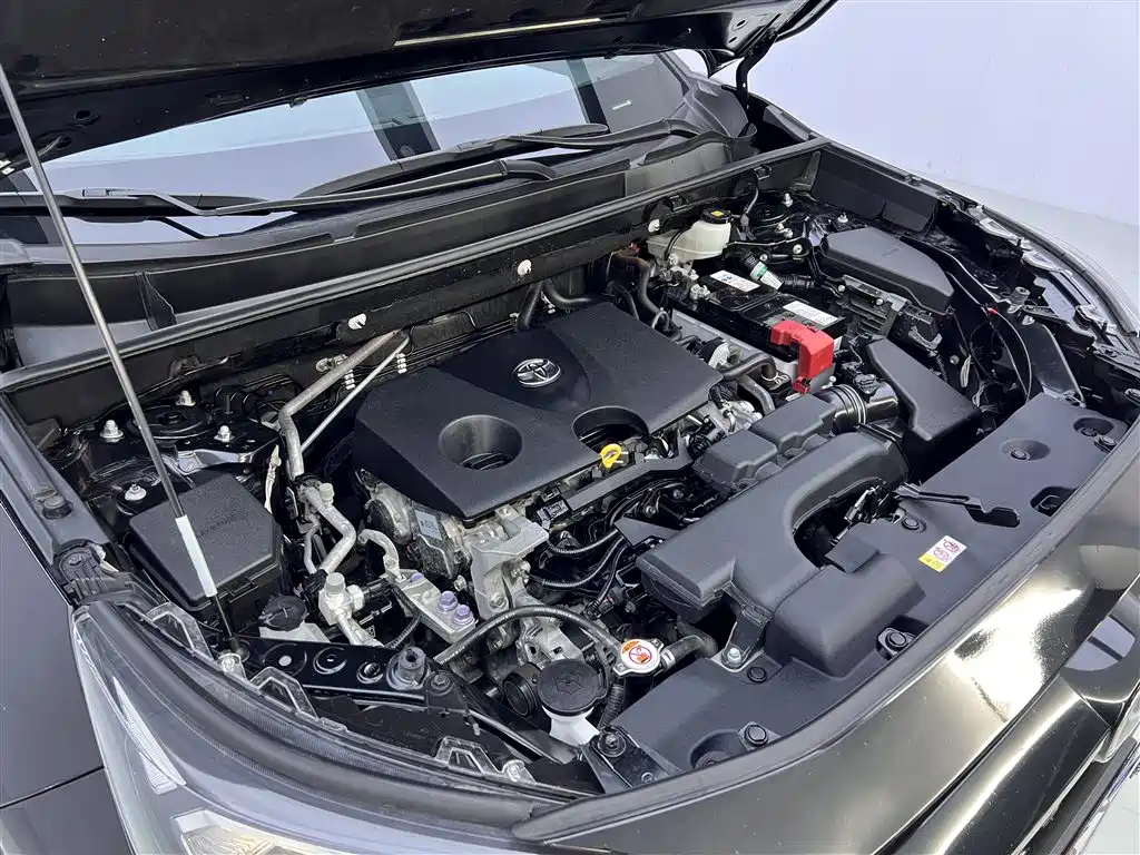 RAV4 2022 2.0L CVT Two-Wheel Drive Fashion Edition