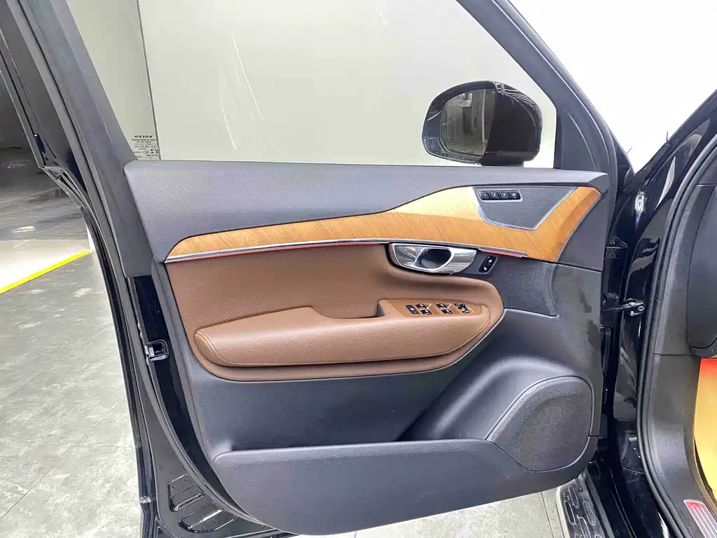 Volvo XC90 2022 B6 Intelligent Luxury Edition 7-seater
