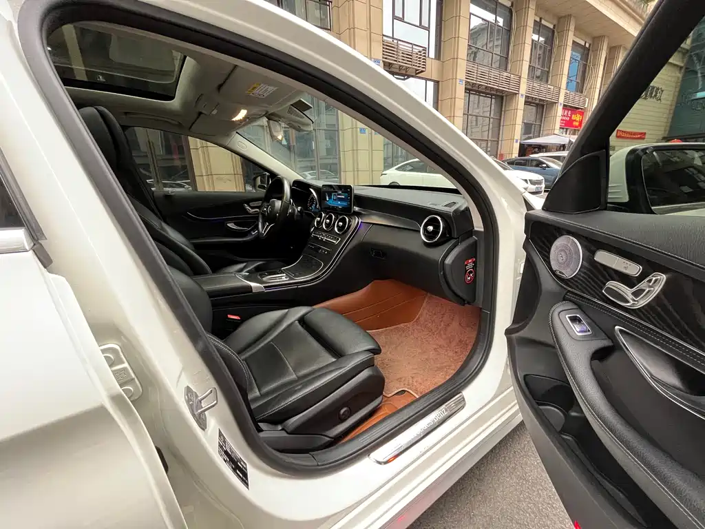 Mercedes-Benz C-Class 2019 C 260 L Sport Edition