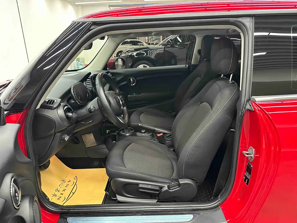 MINI 2022 1.5T One Edition