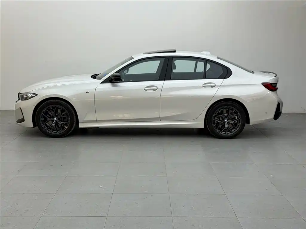 BMW 3 Series 2025 330i M Sport Nightshade Package