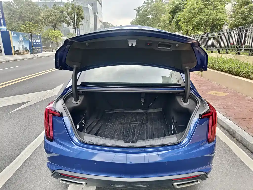 Cadillac CT5 2020 model restyled 28T Luxury Edition