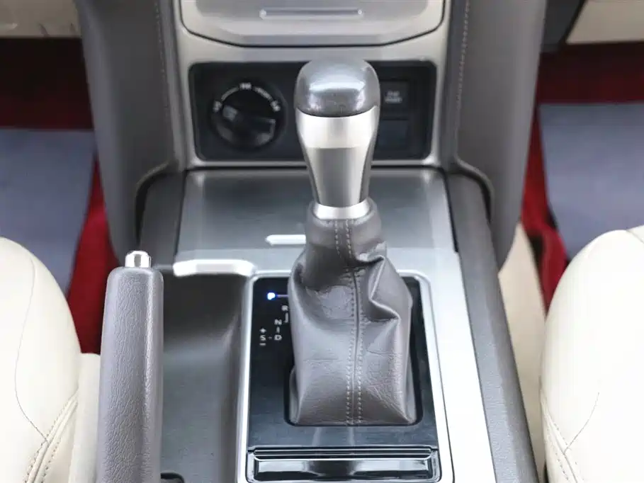 Prado 2018 3.5L Automatic TX-L NAVI