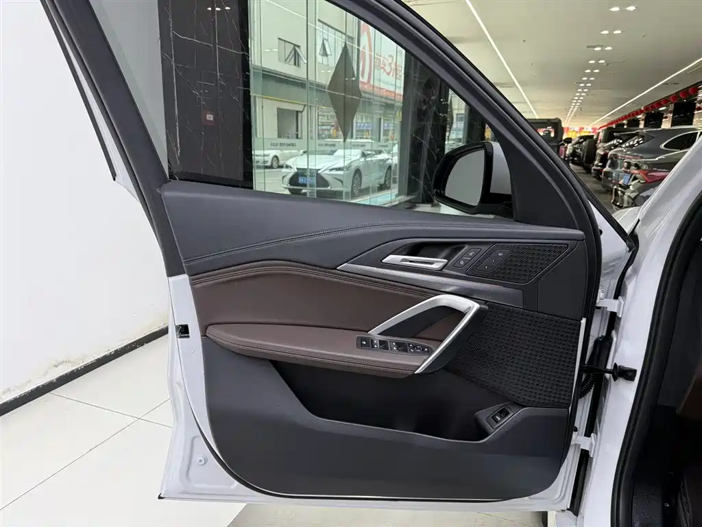 BMW X1 2024 sDrive25Li M Sport Package