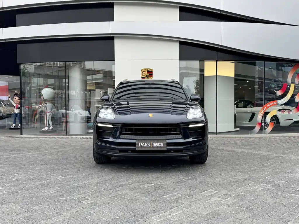 Macan 2023 2.0T