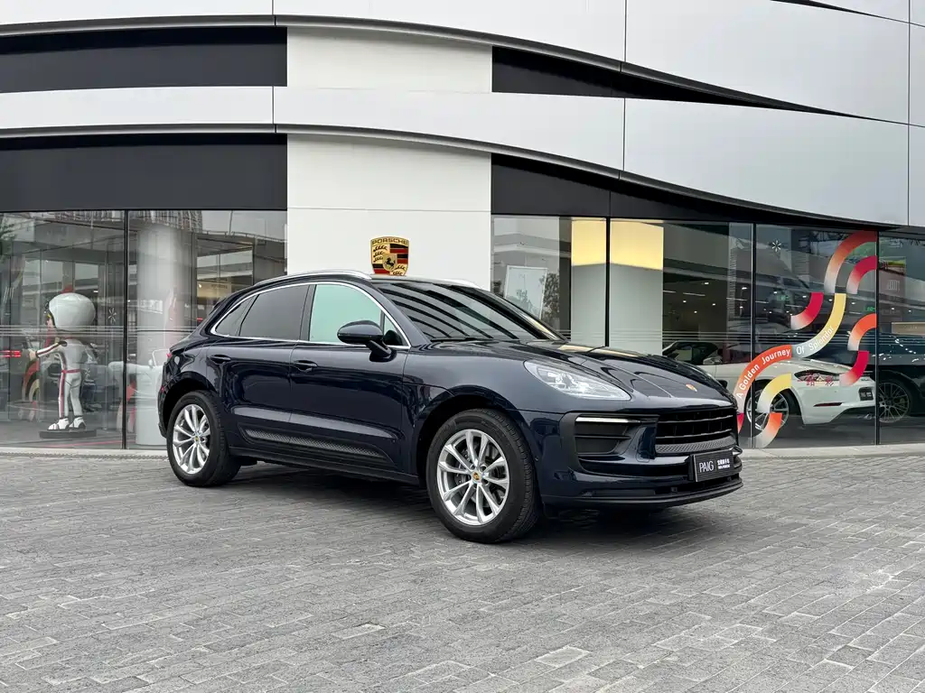 Macan 2023 2.0T