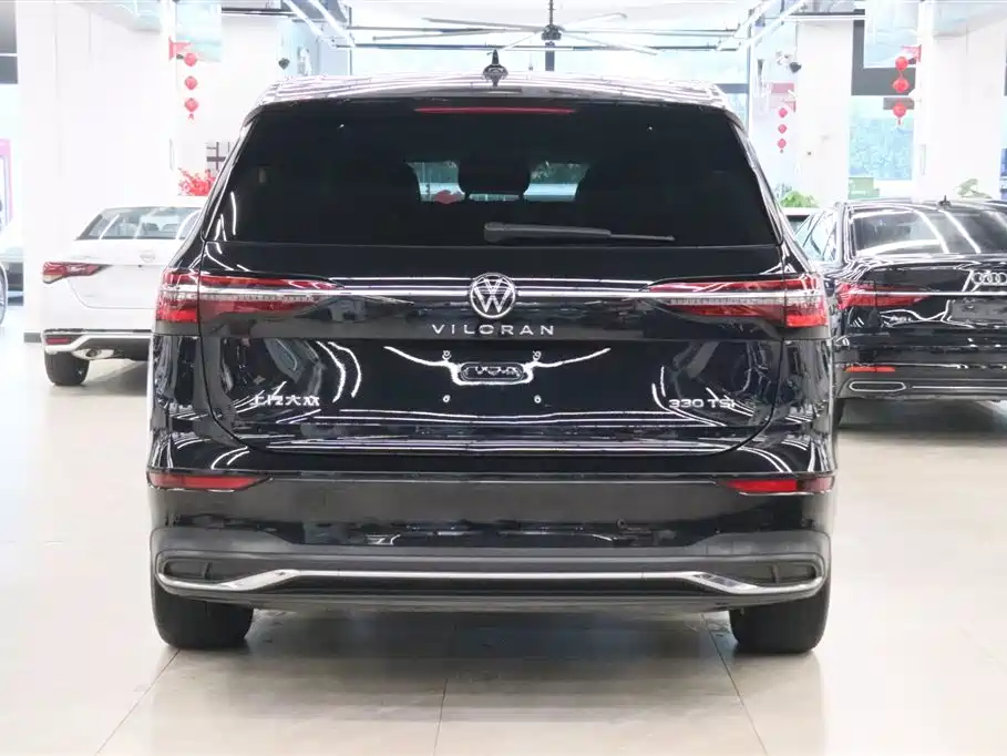 Viloran 2024 330TSI Business Edition