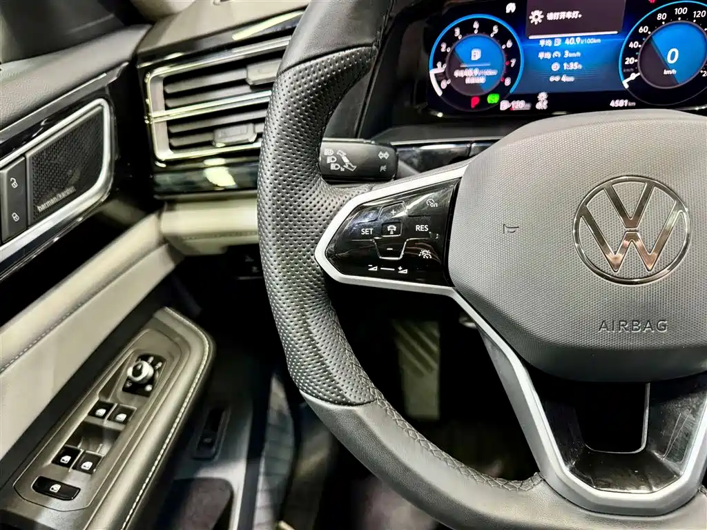 Tongyi 2024 Model 380TSI All-Wheel Drive Prestige Flagship Edition