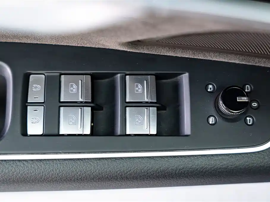 Audi A8 2019 model A8L 50 TFSI quattro Comfort Edition