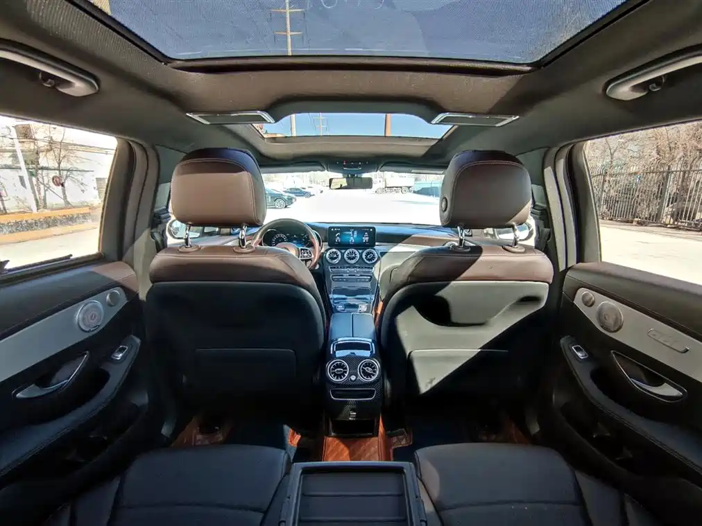 Mercedes-Benz GLC 2021 GLC 260 L 4MATIC Dynamic Edition