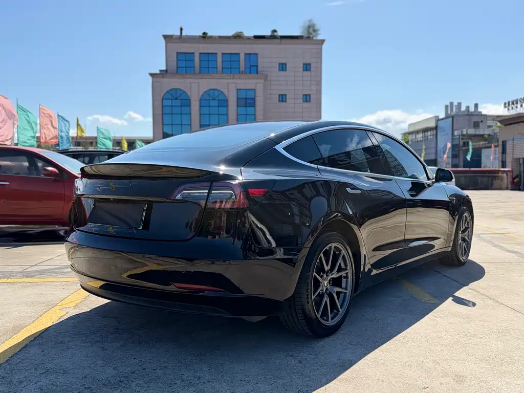 Model 3 Long Range Rear-Wheel Drive Upgrade 2020