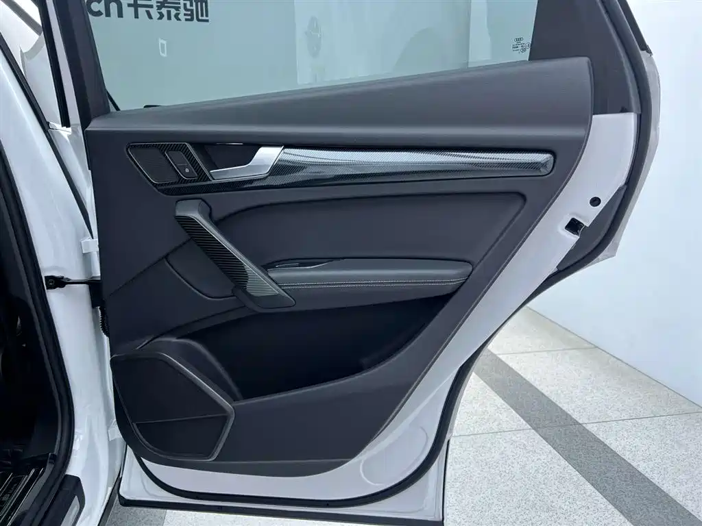 Audi Q5L 2022 40T Premium Dynamic Edition