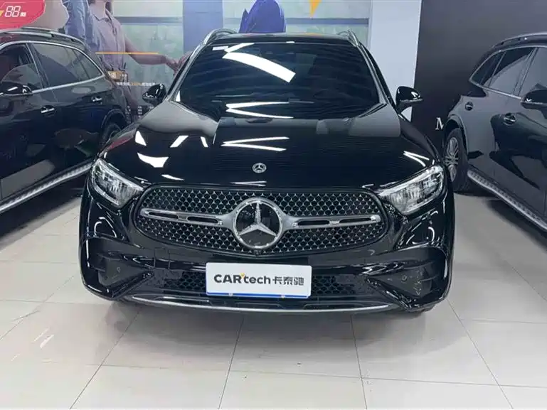 Mercedes-Benz GLC 300 L 4MATIC Dynamic Edition 5-seat