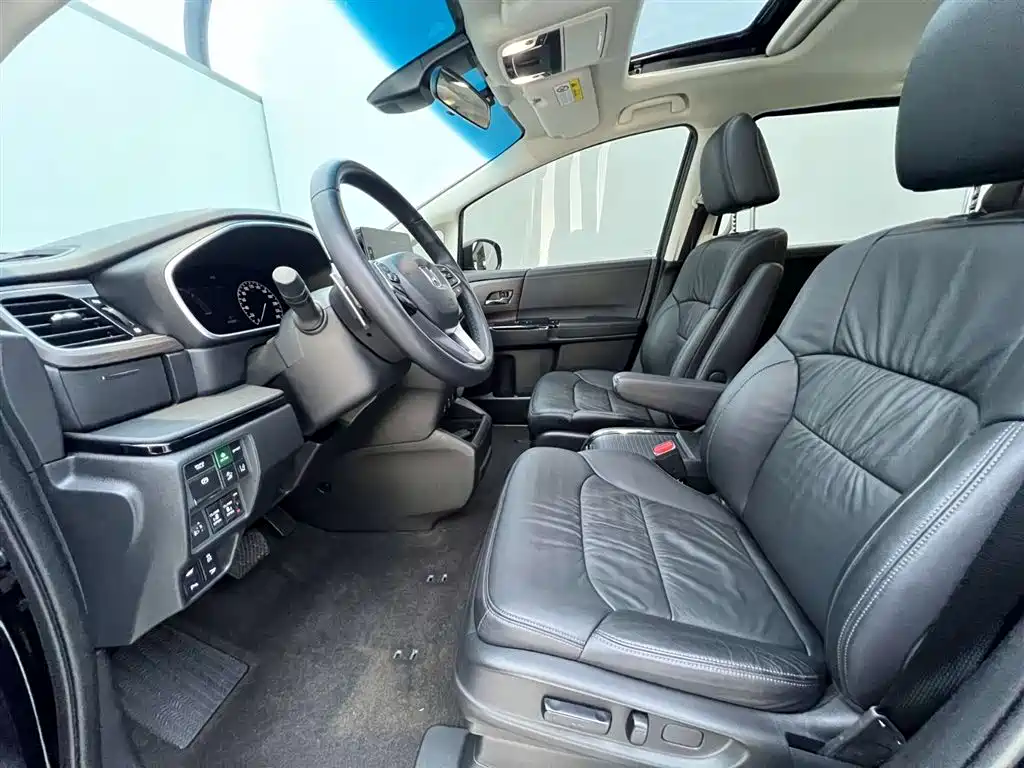 Odyssey 2022 2.0L e:HEV Shining Edition