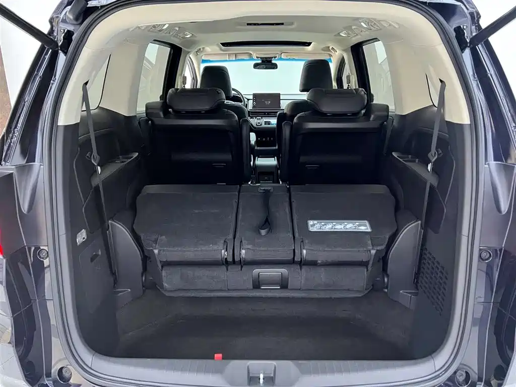 Odyssey 2022 2.0L e:HEV Shining Edition