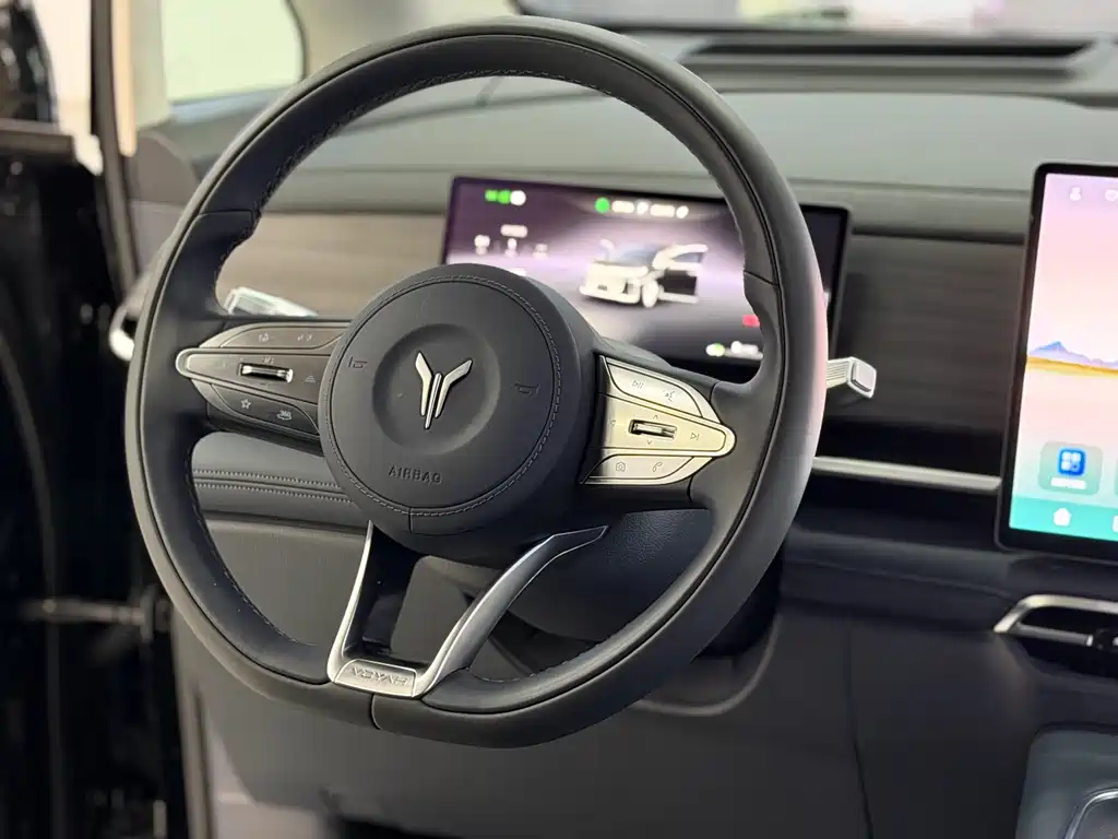Dreams Explorer 2026款 PHEV Qiankun Ultra