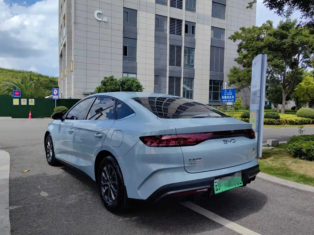 Qin L 2024 DM-i 80KM Leading Edition