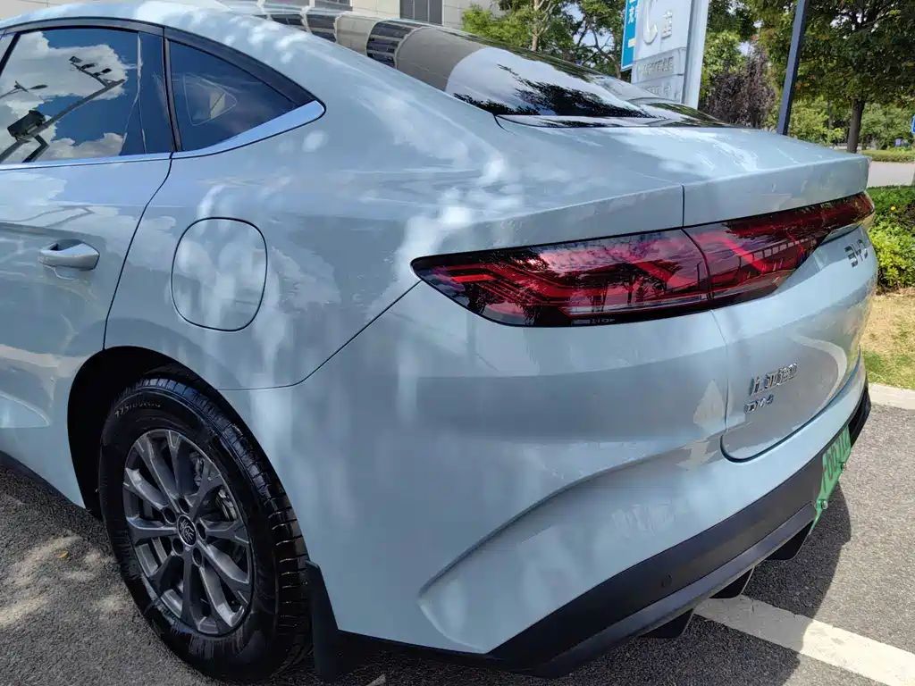 Qin L 2024 DM-i 80KM Leading Edition