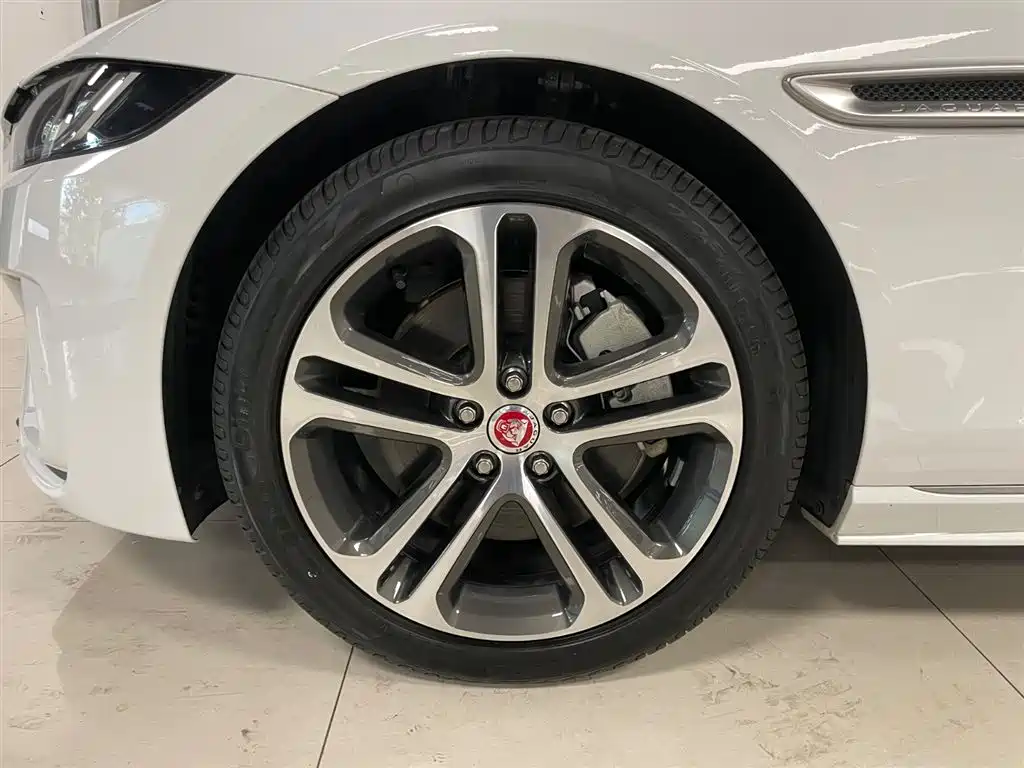 Jaguar XEL 2021 2.0T 250PS R-DYNAMIC S Progressive Sport Edition