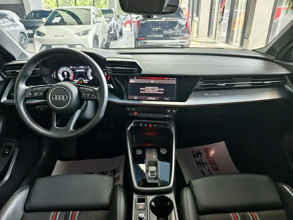 Audi A3 2023 Facelift Sportback 35 TFSI Style Sport Edition