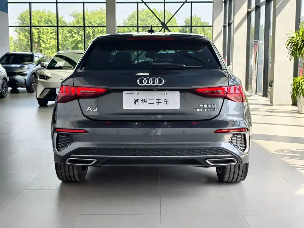 Audi A3 2023 Facelift Sportback 35 TFSI Style Sport Edition