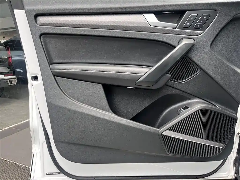 Audi Q5L 2022 45T Luxury Dynamic Edition