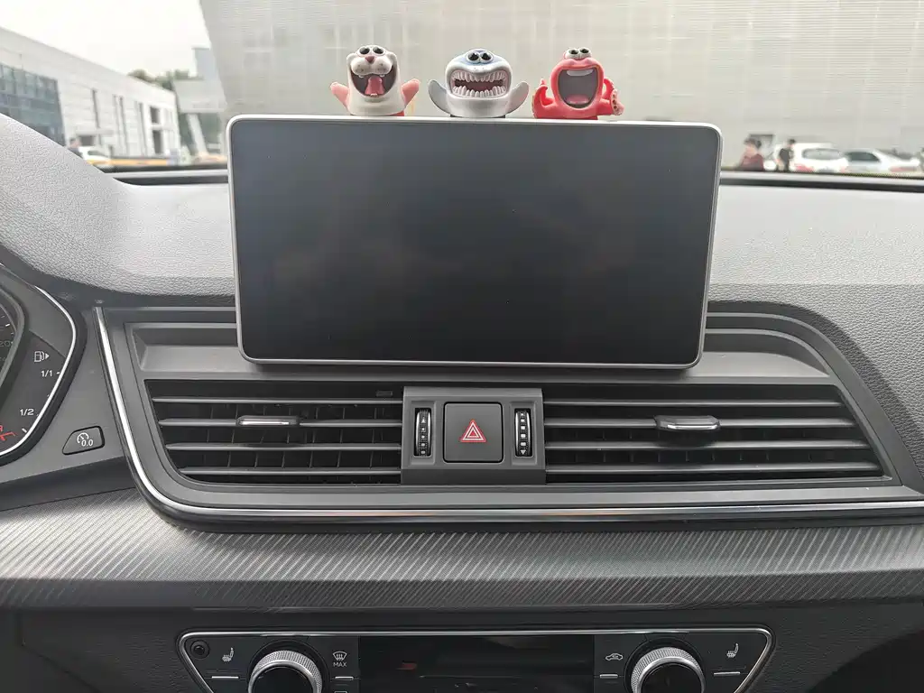 Audi Q5L 2018 45 TFSI Premium Fashion Edition National VI