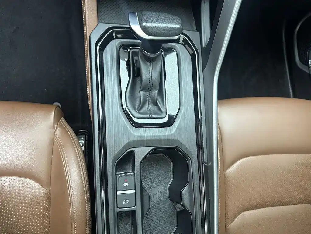 Venucia X6 2021 PRO 1.4T Automatic Luxury Edition