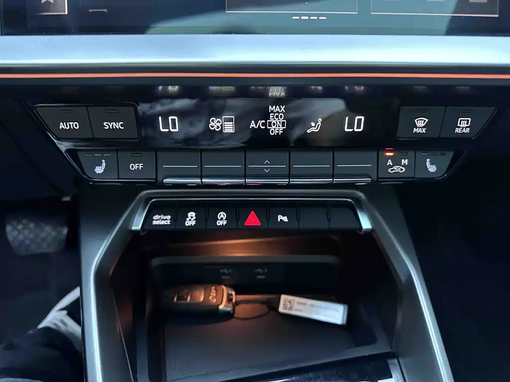 Audi A3 2022 model A3L Limousine 35 TFSI Luxury Sport Edition