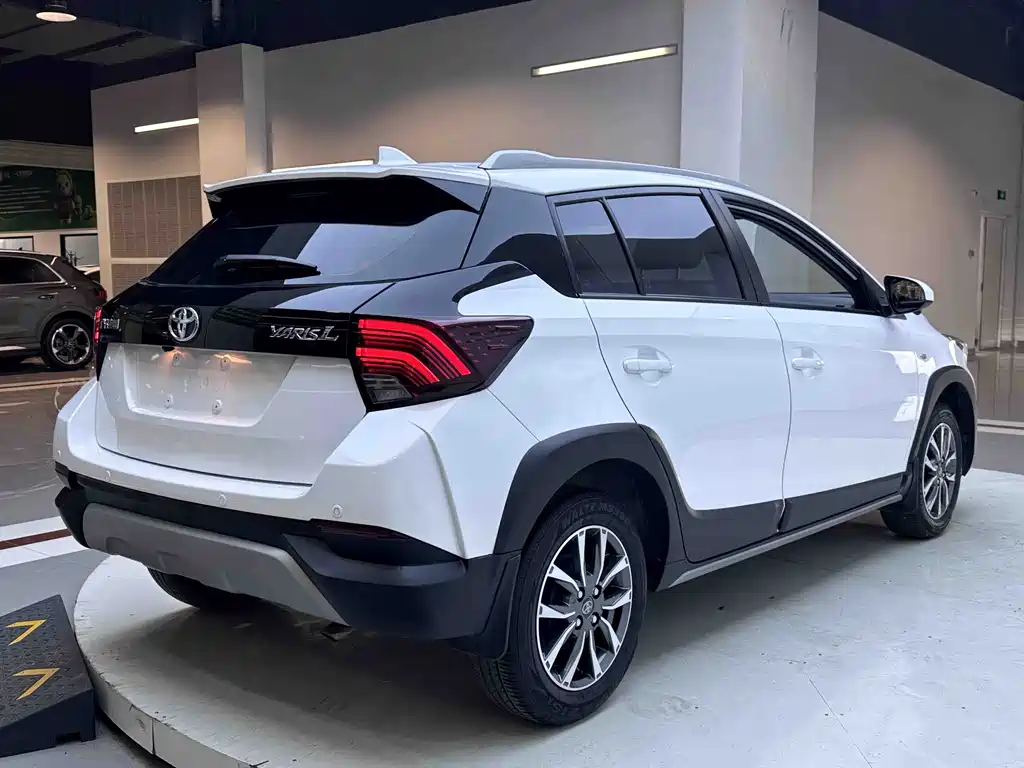 Yaris L 2022款 Yaris X 1.5L CVT Luxury Plus Edition
