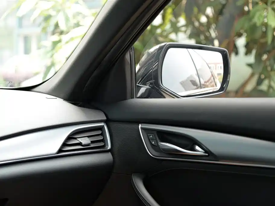 Cadillac CT5 2023 28T Luxury (Standard)