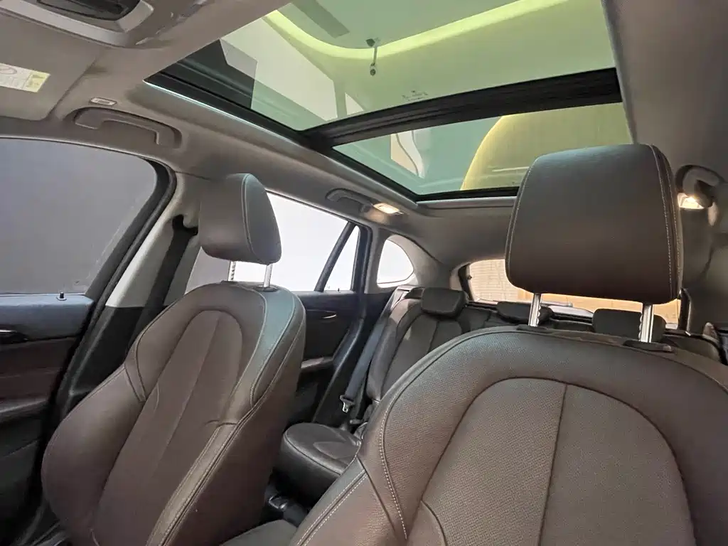BMW X1 2018 sDrive18Li Luxury Edition