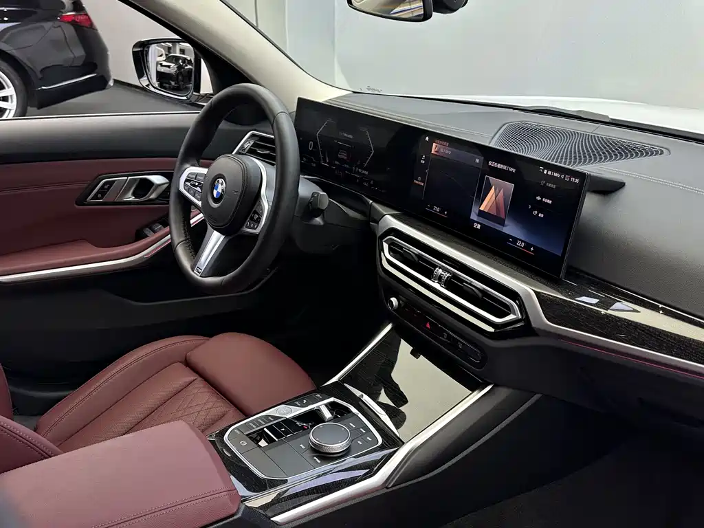 BMW 3 Series 2023 325Li M Sport Package