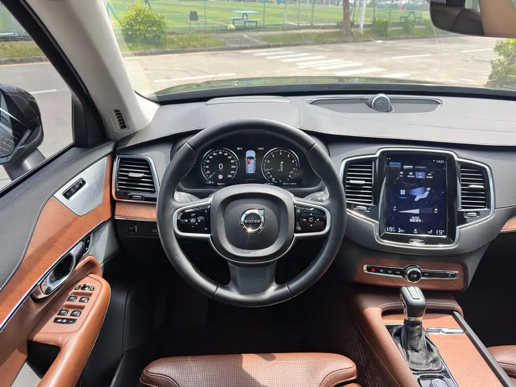 Volvo XC90 2018 T6智尊版 7座