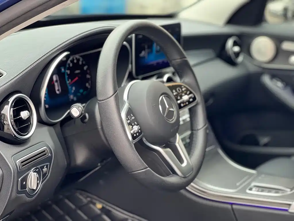 Mercedes C-Class 2019 model, restyled C 260 L Sport Edition