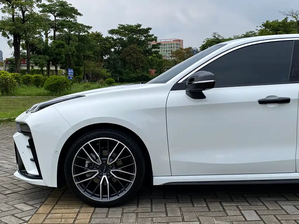 Leasing 03 2023 Model 2.0TD DCT Performance Halo