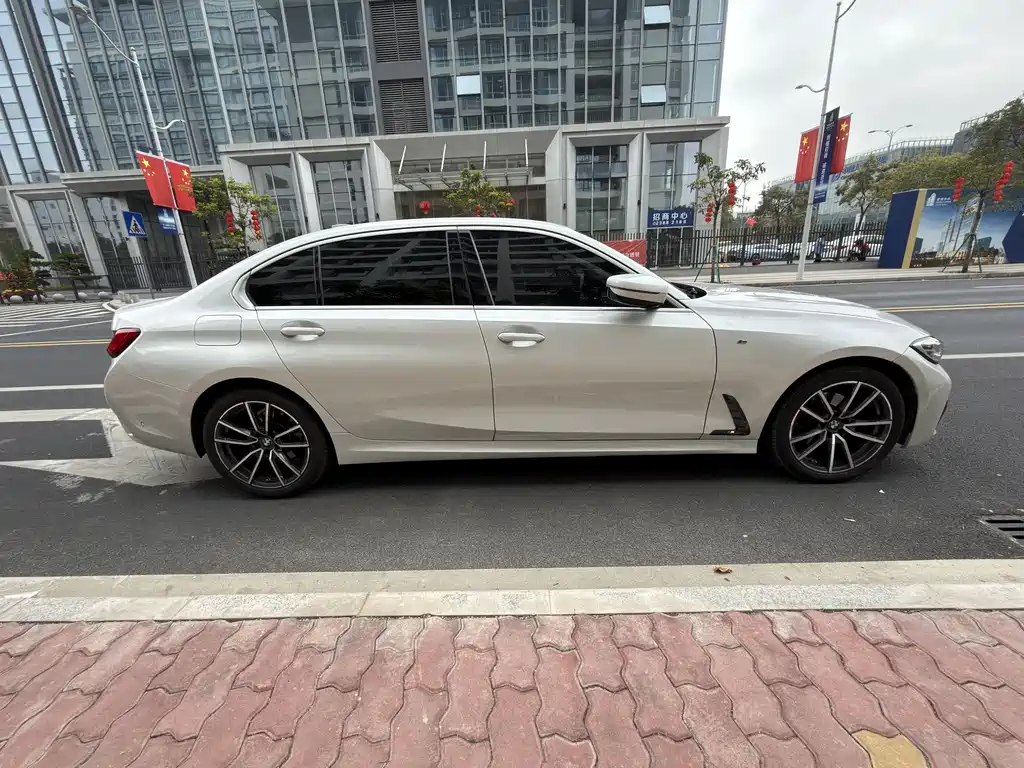 BMW 3 Series 2021 Model Year Facelift 325Li M Sport Package