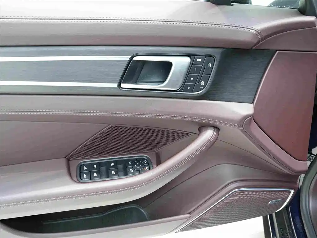 Panamera 2023 4 Executive Long Platinum Edition 2.9T