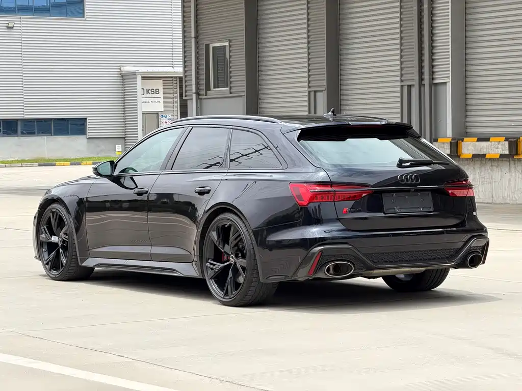 Audi RS 6 2022 model RS 6 4.0T Avant
