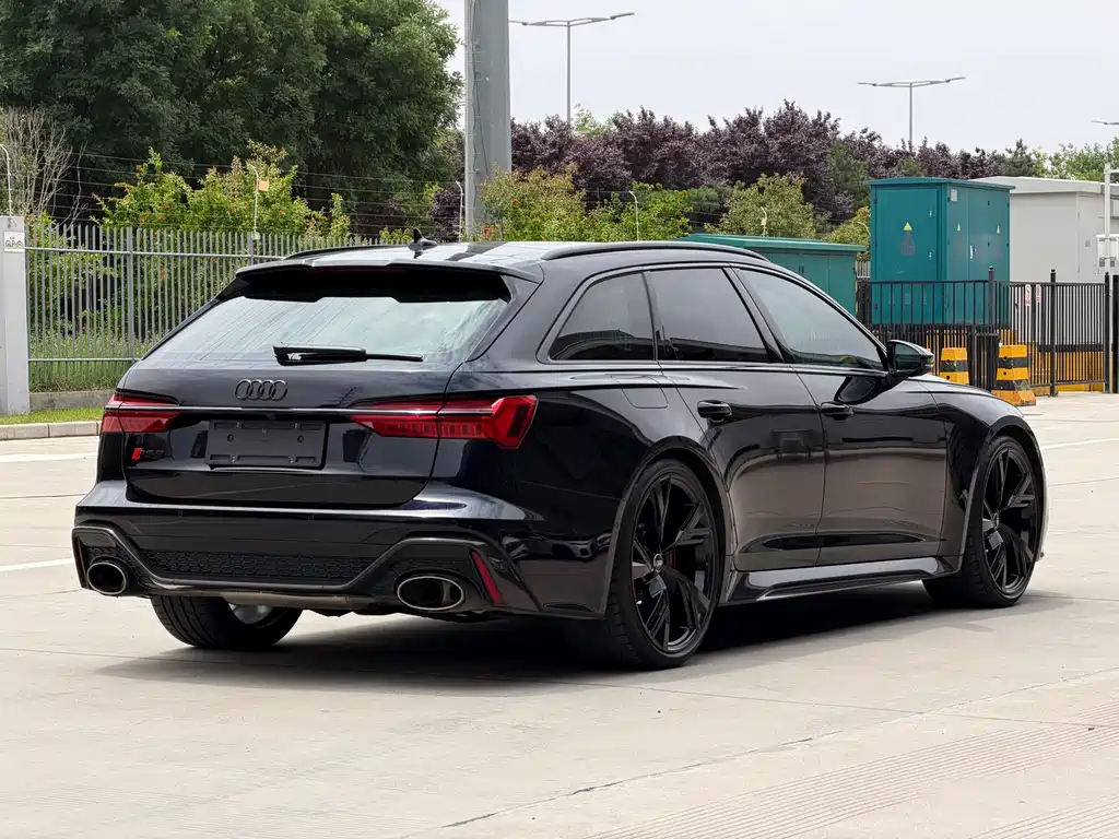 Audi RS 6 2022 model RS 6 4.0T Avant
