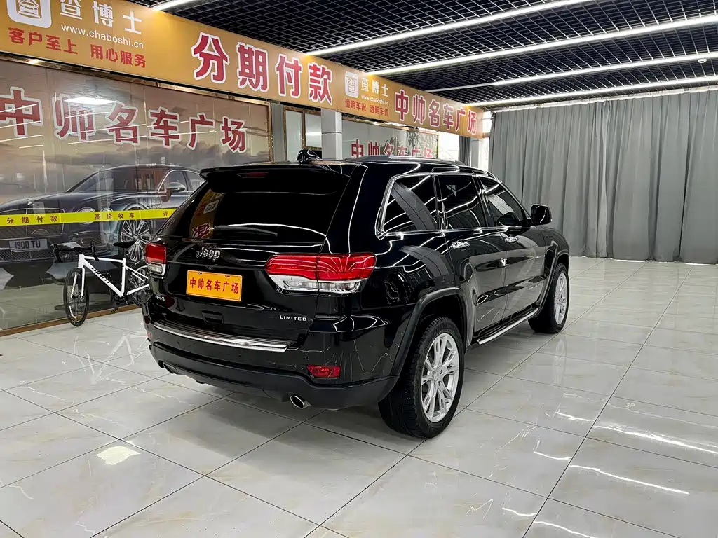 Grand Cherokee (Import) 2015 3.0L Shuxiang Navigation Edition