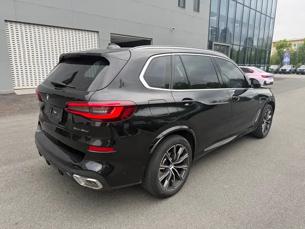 BMW X5 2022 xDrive 30Li M Sport Package尊享型